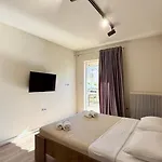 Sky 5 Luxury Kalamáta