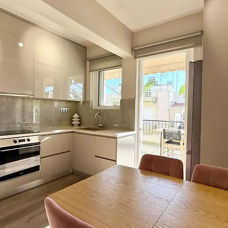 Sky 5 Luxury Kalamata