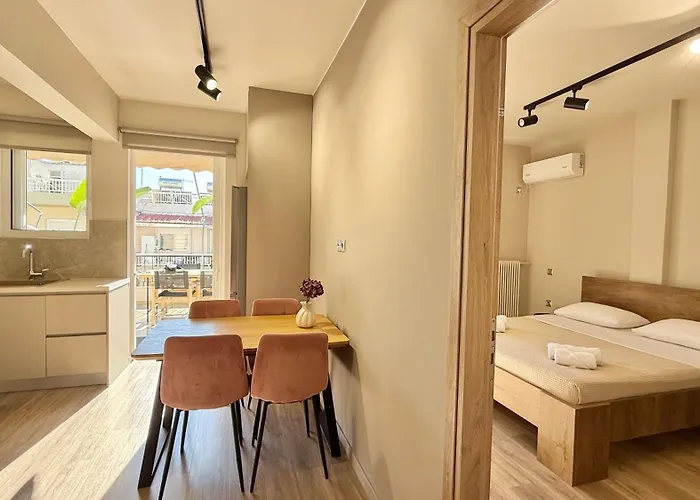 Sky 5 Luxury Appartement Kalamata